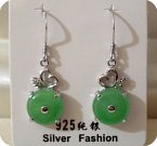 Boucles d`oreilles en jade et argent 925